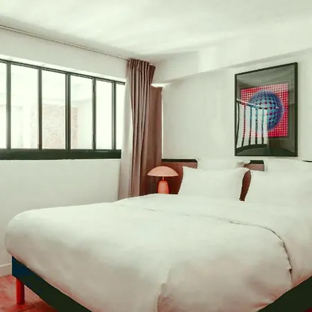 Cu 2 Si Wifi Apartment *